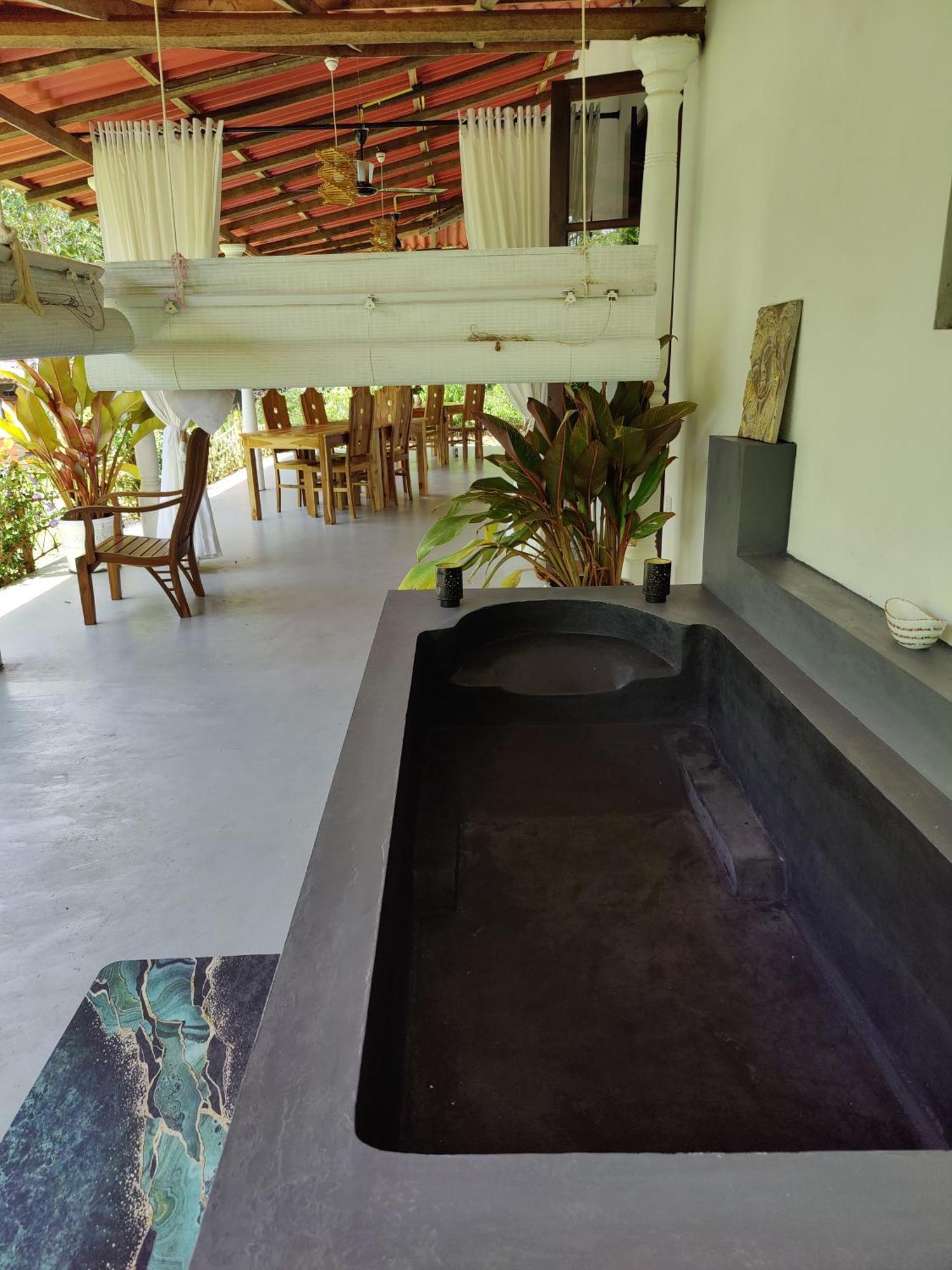 Villa Lyvie Ayurvedic Hotel Tangalle Bagian luar foto