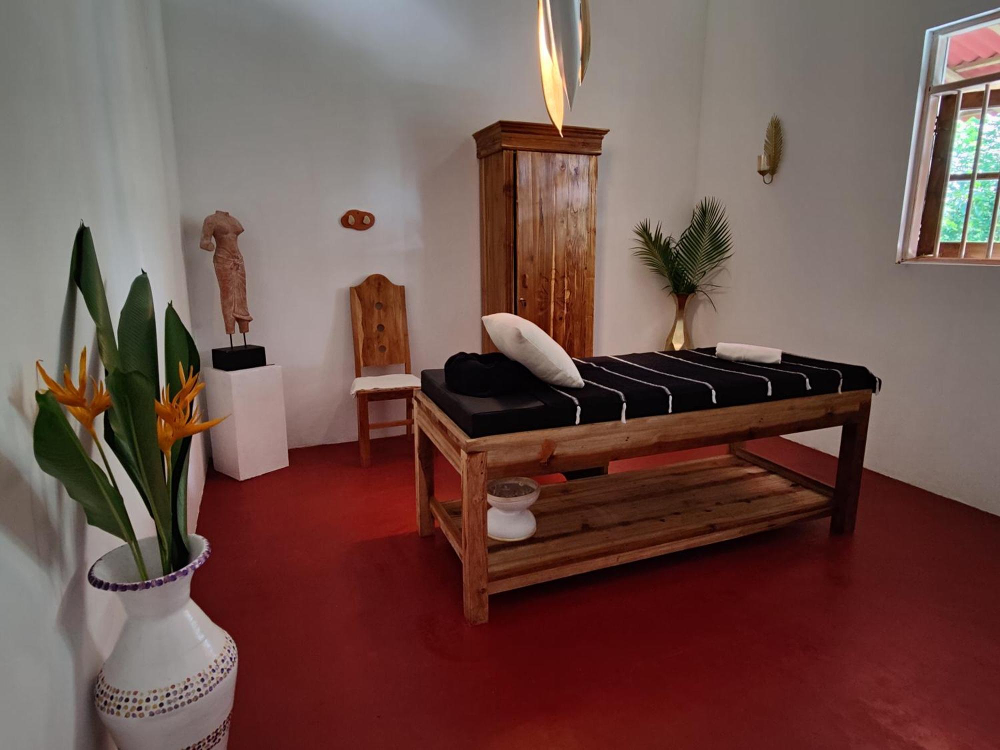 Villa Lyvie Ayurvedic Hotel Tangalle Bagian luar foto