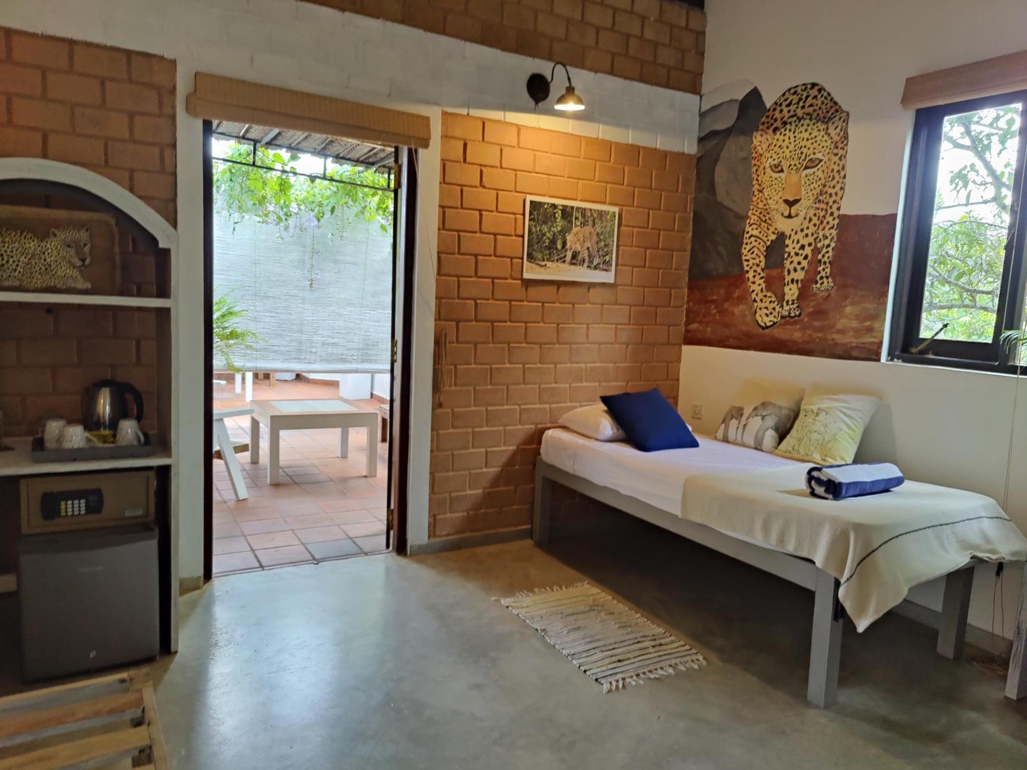 Villa Lyvie Ayurvedic Hotel Tangalle Bagian luar foto